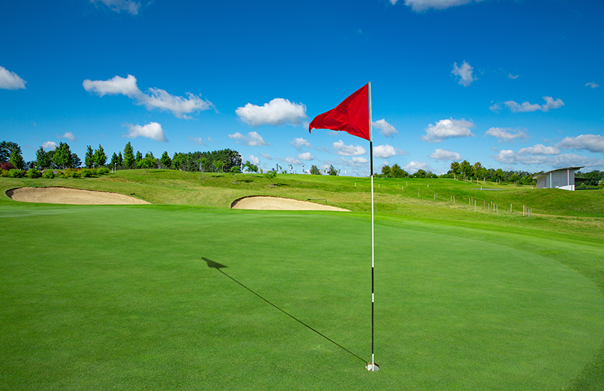 What to Wear on the Golf Course