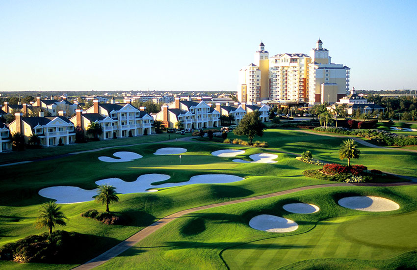Golf course to visit in the sunshine during winter is Reunion Resort in Florida