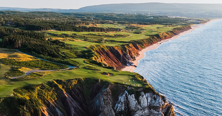 Best golfing destination using Ship Sticks to travel to Cabot Cape Breton