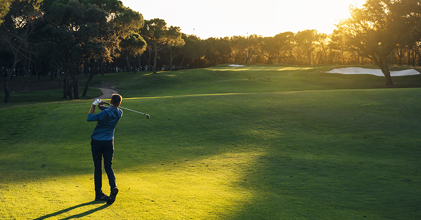 The best golf vacations for single golfers using Ship Sticks.