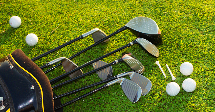 The best travel insurance with golf clubs using Ship Sticks
