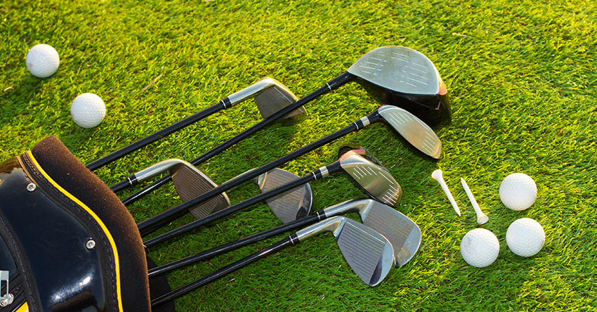 Expert Tips: Flying with Golf Clubs