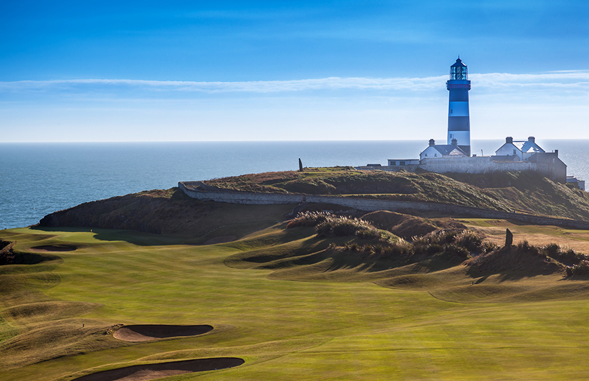 One of the top links golf courses to play is Old Head Golf Links in Ireland