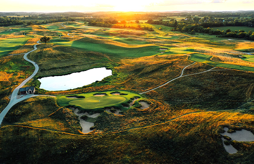 Where to golf in Wisconsin with friends is Erin Hills