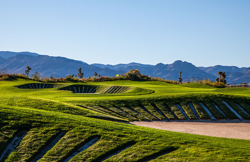 Where to golf this fall is Las Vegas Paiute