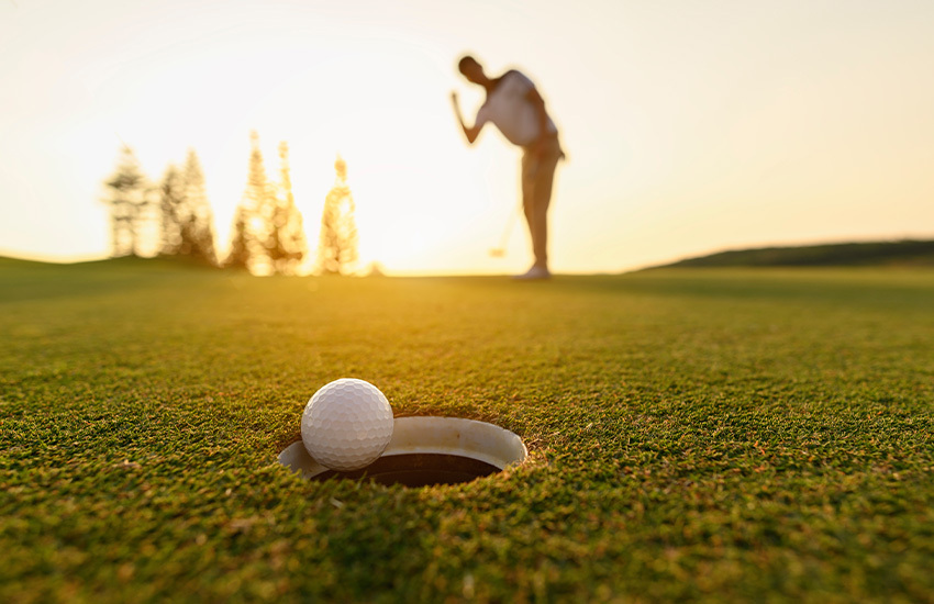 Target Focused Golf Putting Technique 