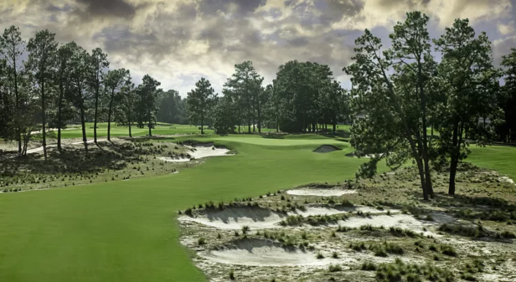 Where is Pinehurst Golf Course