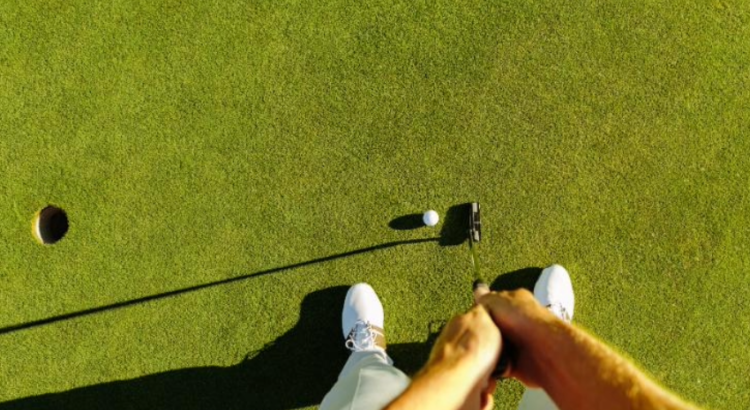 Golf putting